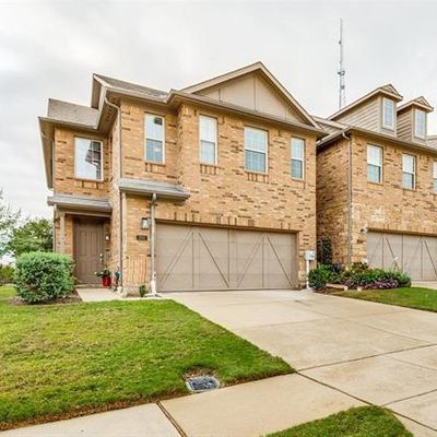 382 Teague Dr, Lewisville, TX 75067