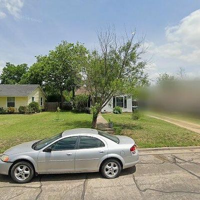 3821 N 21st A St, Waco, TX 76708