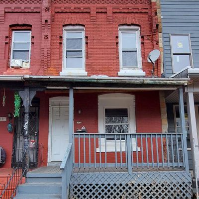 3829 Olive St, Philadelphia, PA 19104