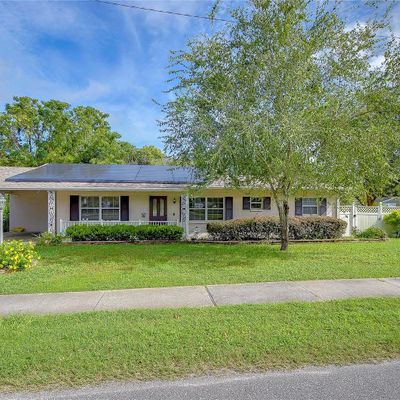 38313 North Ave, Zephyrhills, FL 33542