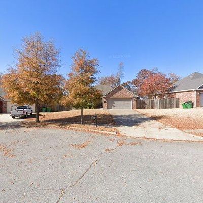 384 Dallas Ln, Springdale, AR 72762