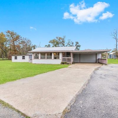 3840 N Fm 356, Onalaska, TX 77360