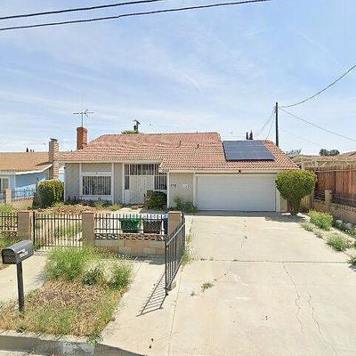 38452 Division St, Palmdale, CA 93550