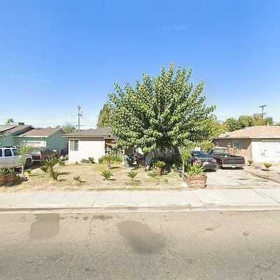 3853 E Clinton Ave, Fresno, CA 93703