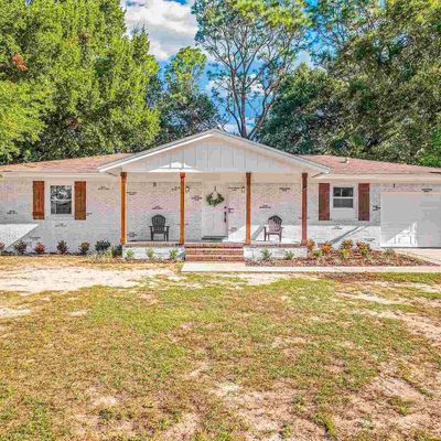 3860 Forest Glen Dr, Pensacola, FL 32504