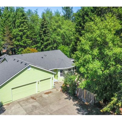 3866 Spruce St, Florence, OR 97439