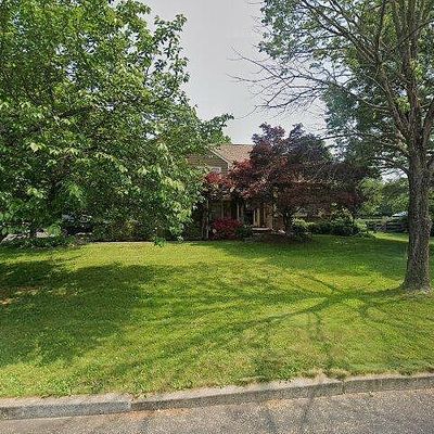 39 Hillendale Rd, Perkasie, PA 18944