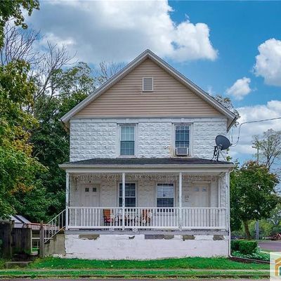 39 Hooker St, Jamesburg, NJ 08831