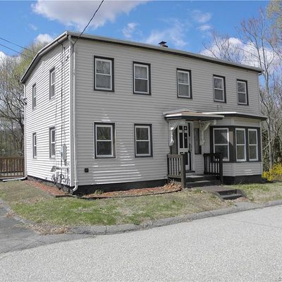 39 Railroad Ave, Dayville, CT 06241