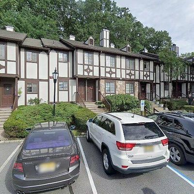 3910 Melville Ct, Mahwah, NJ 07430