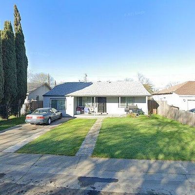 3913 Presidio St, Sacramento, CA 95838