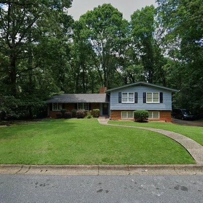 3926 Woodland Hills Dr, Tuscaloosa, AL 35405