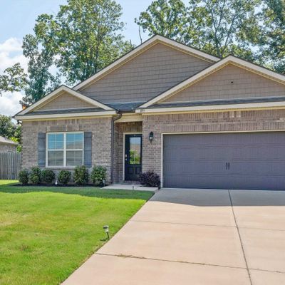 395 Beau Tisdale Dr, Oakland, TN 38060