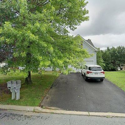 395 Ramblewood Dr, Easton, PA 18040