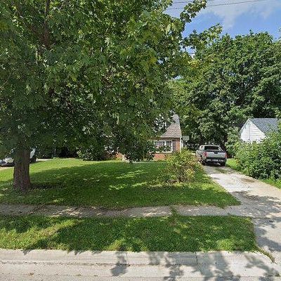 348 Pennsylvania Ave, Loves Park, IL 61111