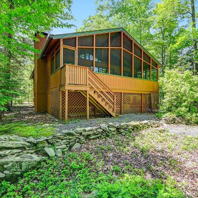 35 Underwood Lane, Lake Ariel, PA 18436