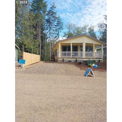 350 N Falcon St, Rockaway Beach, OR 97136