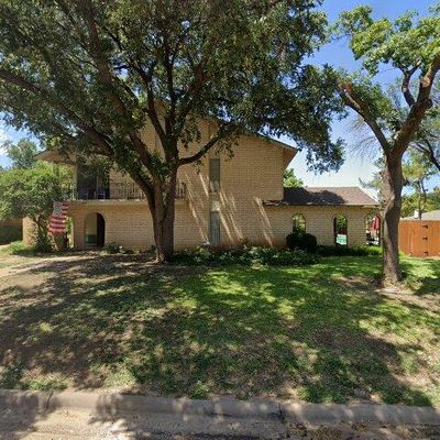 3502 High Meadows Dr, Abilene, TX 79605