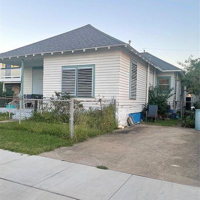 3509 Avenue S, Galveston, TX 77550