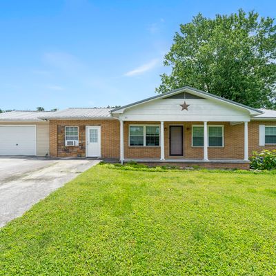 351 Eastwood Dr, La Follette, TN 37766