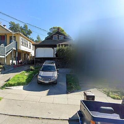 3520 Harrison St, Oakland, CA 94611