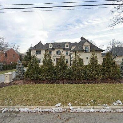 354 N Woodland St, Englewood, NJ 07631