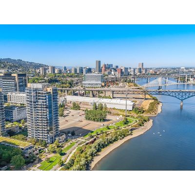 3570 S River Pkwy, Portland, OR 97239