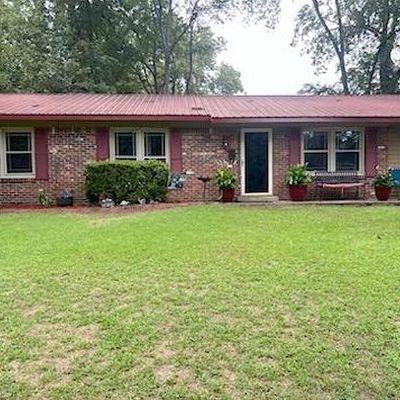 359 W Jones St, West Point, MS 39773