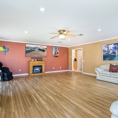 36 Ivy Pl, Wayne, NJ 07470