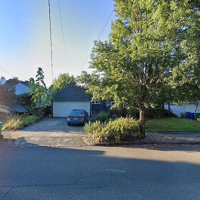 3606 Se Steele St, Portland, OR 97202