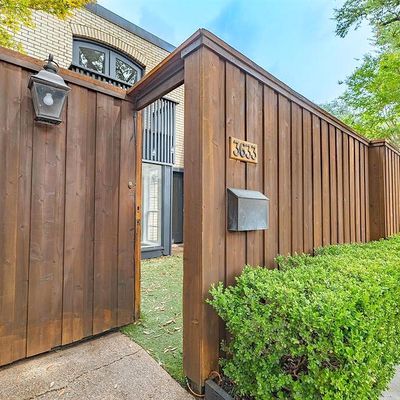 3633 Hawthorne Ave, Dallas, TX 75219