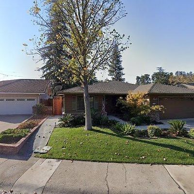 410 Casa Linda Dr, Woodland, CA 95695