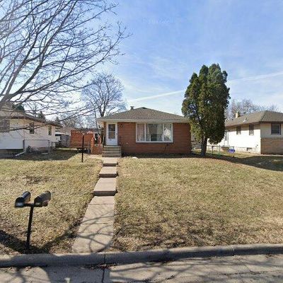 410 Hoyt Ave E, Saint Paul, MN 55130