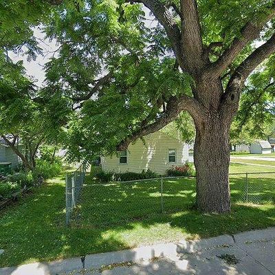 410 S Freeman St, Indianola, IA 50125