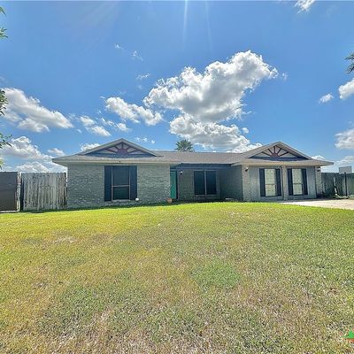 411 Cottonwood St, Victoria, TX 77904