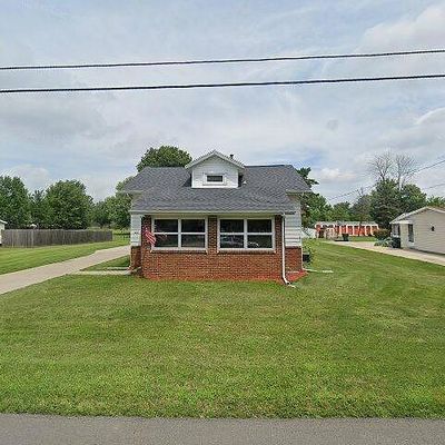 412 E Streeter Ave, Muncie, IN 47303