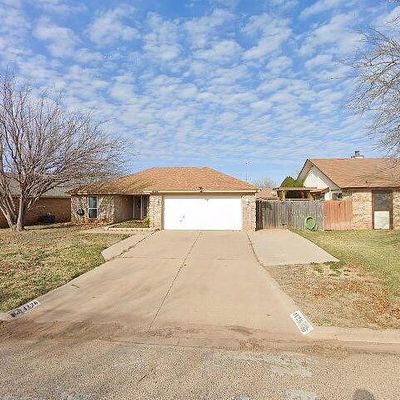 4126 Chris Dr, Abilene, TX 79606