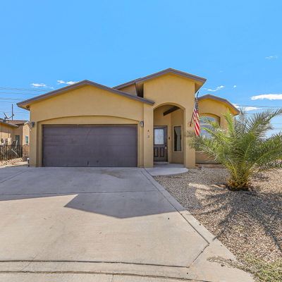 413 Isaias Ave, Canutillo, TX 79835