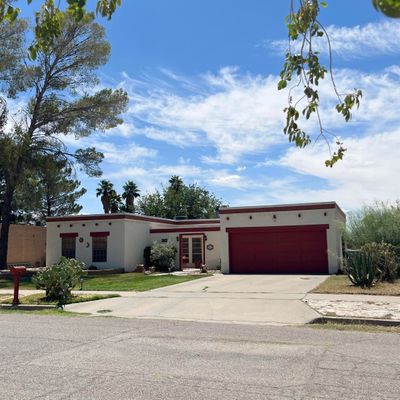 4132 La Brigada Ln, El Paso, TX 79922