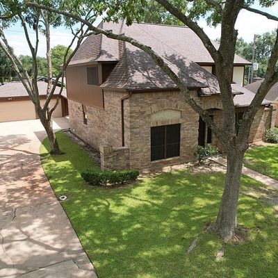 415 Governors Place Dr, Katy, TX 77450