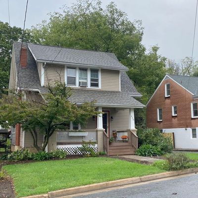 415 Hendren Ave, Staunton, VA 24401