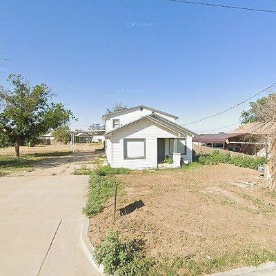 415 W Panhandle St, Slaton, TX 79364