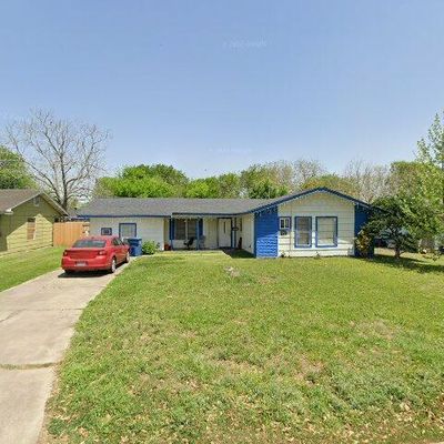 416 Fairmont St, Port Lavaca, TX 77979