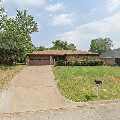 416 Mountainview Dr, Hurst, TX 76054