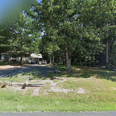 417 Ruritan Lake Rd, Scottsville, VA 24590