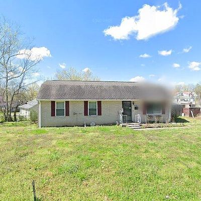 418 W Railroad St, Dickson, TN 37055