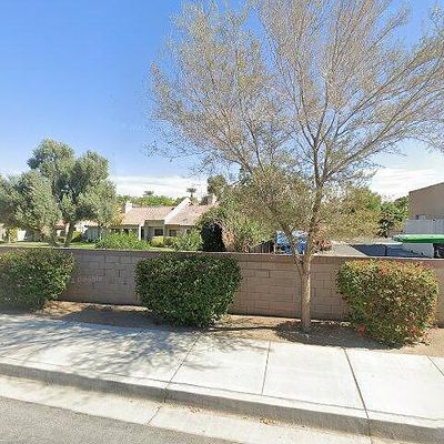 41811 Kansas St, Palm Desert, CA 92211