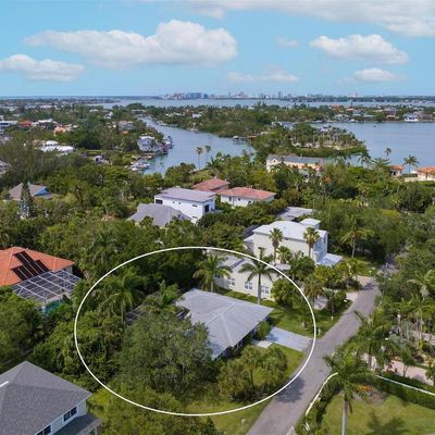 4185 Roberts Point Cir, Sarasota, FL 34242