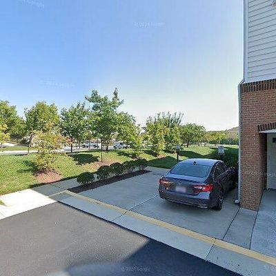 41900 Metamorphic Sq #400, Aldie, VA 20105