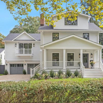 42 Loughlin Ave, Cos Cob, CT 06807